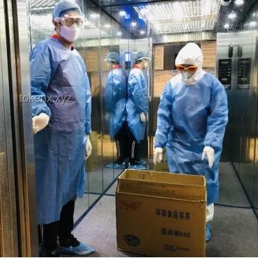 外卖小哥安全网：智能穿戴+社区互助，重塑送餐安全生态